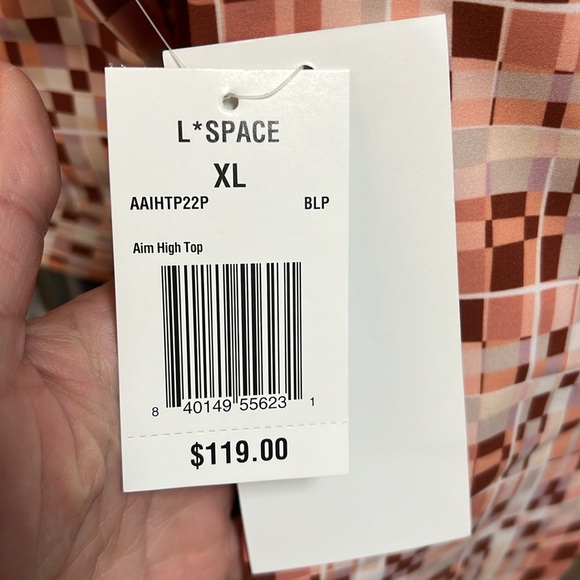 L*Space Active Block Party Aim High Top NWT - Picture 7 of 7